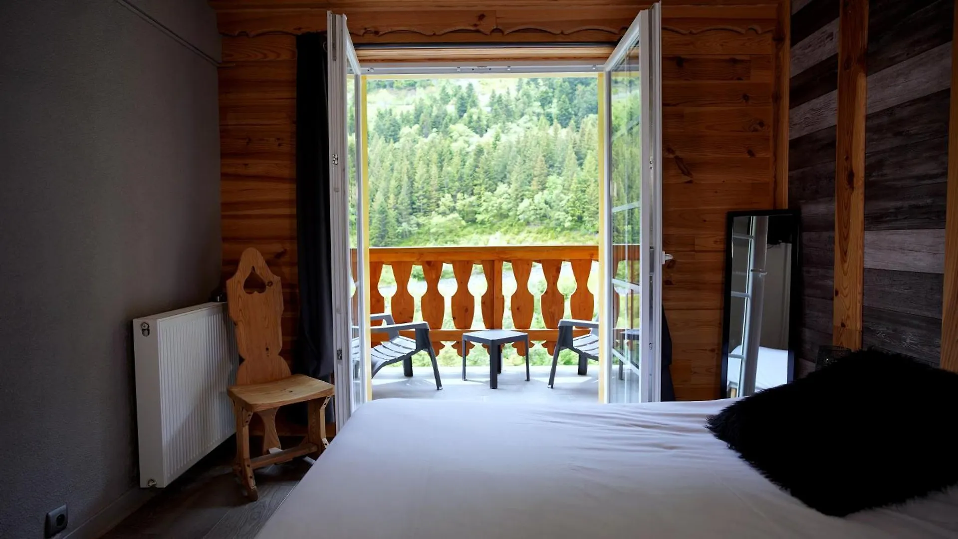 ***  La Sapiniere Hotel Saint-Lary-Soulan France