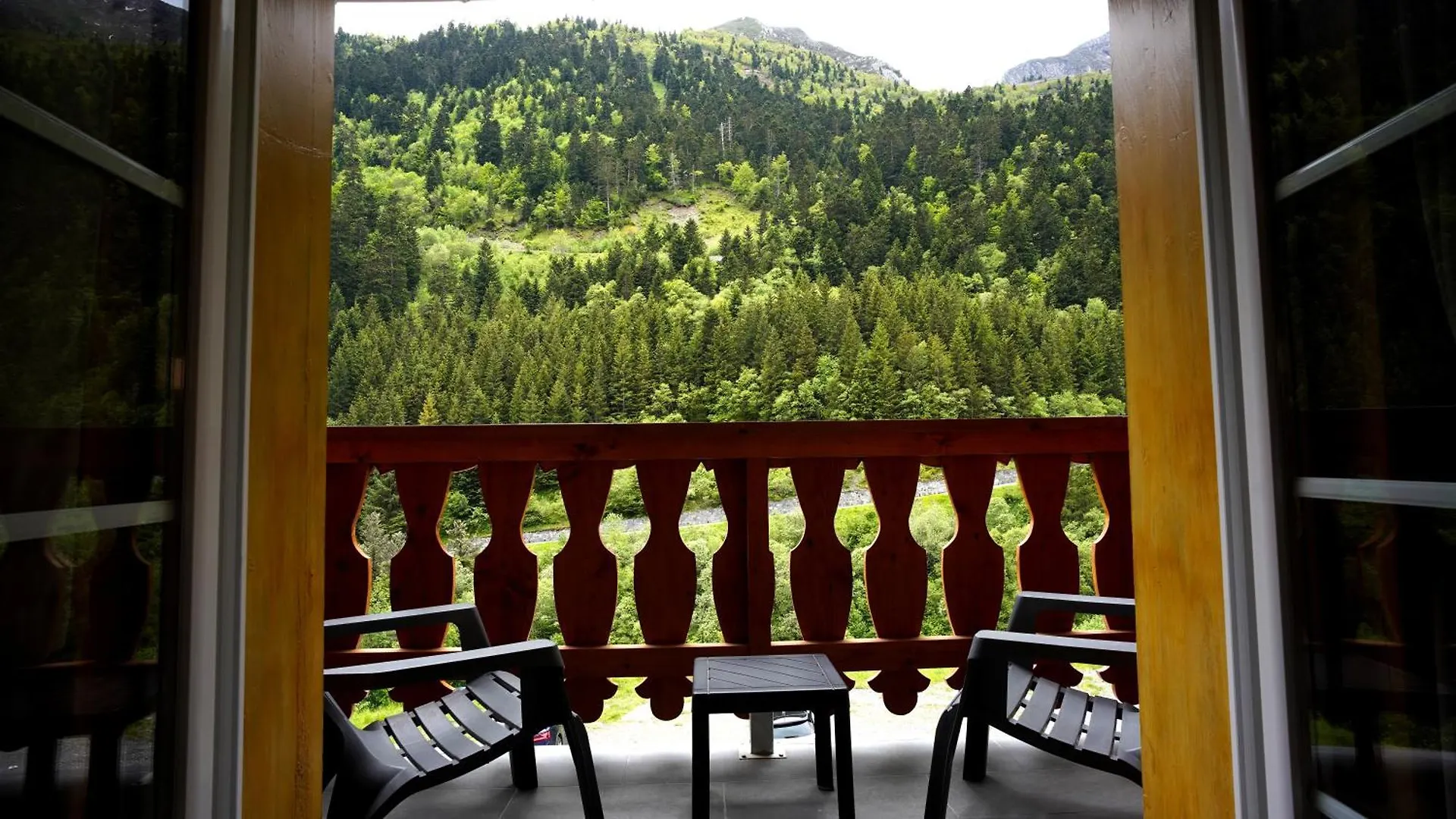 La Sapiniere Hotel Saint-Lary-Soulan