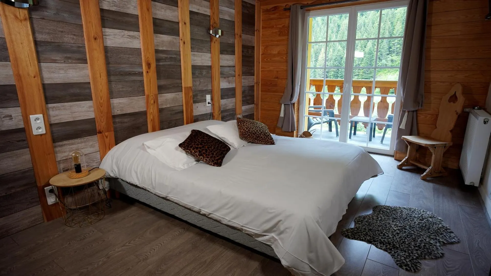 La Sapiniere Hotel Saint-Lary-Soulan 3*,  France