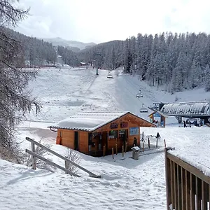 Chalet Chaletauxorres Au Pied Des Pistes Et Skis Aux Pieds Les Orres