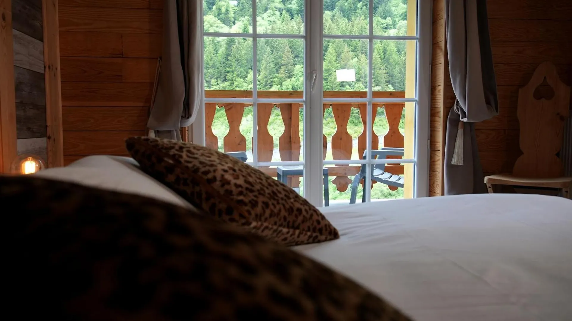 Hotel La Sapinière Saint-Lary-Soulan 3*,
